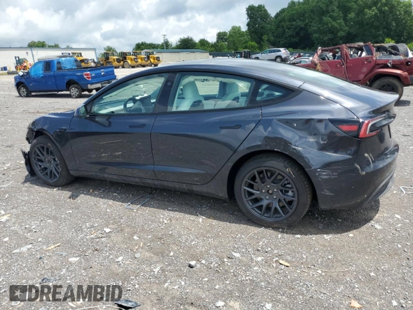 2025 Tesla Model 3 Long Range с VIN 5YJ3E1EA5SF996941, выставлен на аукционе Copart как лот 60059355 с пробегом 1 015 миль миль и Списание • Salvage title. История ставок и продаж доступна на DreamBid. Изображение 2.