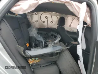 2018 Chevrolet Malibu LT z VIN 1G1ZD5ST5JF228051, wystawiony jako Copart lot #58266925 z przebiegiem 110 853 mil mil oraz Szkoda całkowita • Salvage title. Historia ofert i sprzedaży dostępna na DreamBid. Obrazek 10.