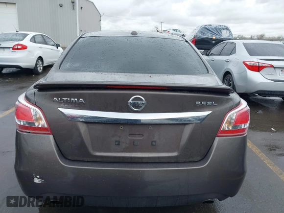 2013 Nissan Altima SV with VIN 1N4BL3AP4DC922343, listed as a IAAI auction lot 41746608 with 185,240 mi miles and . Bid and sale history available at DreamBid. Image 16.