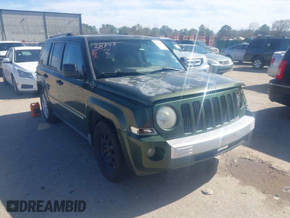2008 Jeep Patriot Limited with VIN 1J8FF48W38D600811, listed as a IAAI auction lot 41417852 with 84,574 mi miles and . Bid and sale history available at DreamBid. Image 1.