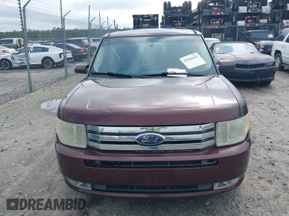 2009 Ford Flex SEL with VIN 2FMDK52CX9BA22367, listed as a IAAI auction lot 41916242 with 194,973 mi miles. Bid and sale history available at carsss.com. Image 6.