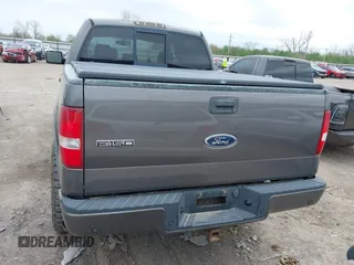 2004 Ford F-150 XLT with VIN 1FTPW14544KC27775, listed as a IAAI auction lot 41935541 with 2,690,365 mi miles. Bid and sale history available at carsss.com. Image 17.