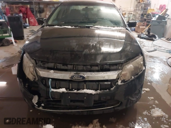2010 Ford Fusion SE with VIN 3FAHP0HG9AR180750, listed as a IAAI auction lot 41482695 with 143,207 mi miles. Bid and sale history available at carsss.com. Image 6.