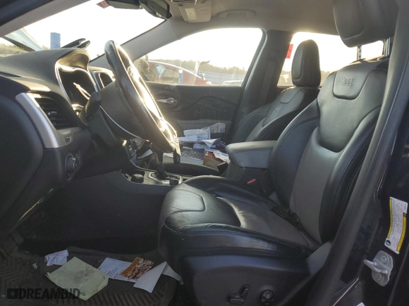 2014 Jeep Cherokee Limited with VIN 1C4PJMDS0EW304741, listed as a Copart auction lot 83017414 with 139,017 mi miles and Clean Title. Bid and sale history available at carsss.com. Image 7.