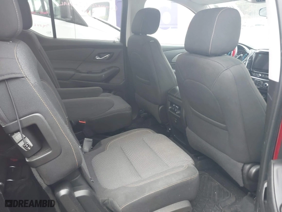 2018 Chevrolet Traverse LT Cloth with VIN 1GNEVGKW3JJ188727, listed as a IAAI auction lot 41740495 with 74,056 mi miles. Bid and sale history available at carsss.com. Image 8.