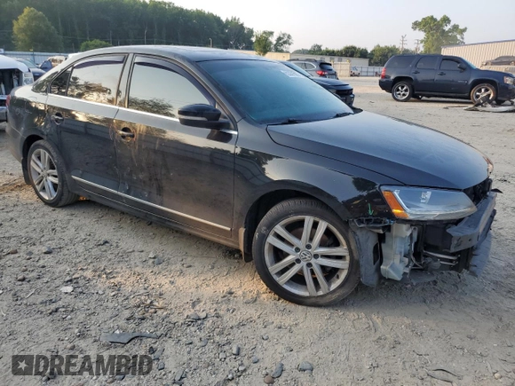 2017 Volkswagen Jetta SEL with VIN 3VWL17AJ1HM211868, listed as a Copart auction lot 62351565 with 188,556 mi miles and Salvage title. Bid and sale history available at DreamBid. Image 4.