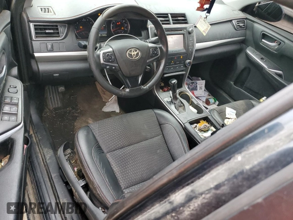 2015 Toyota Camry XLE with VIN 4T1BF1FK1FU103785, listed as a Copart auction lot 51970635 with 305,498 mi miles and Clean Title. Bid and sale history available at DreamBid. Image 8.