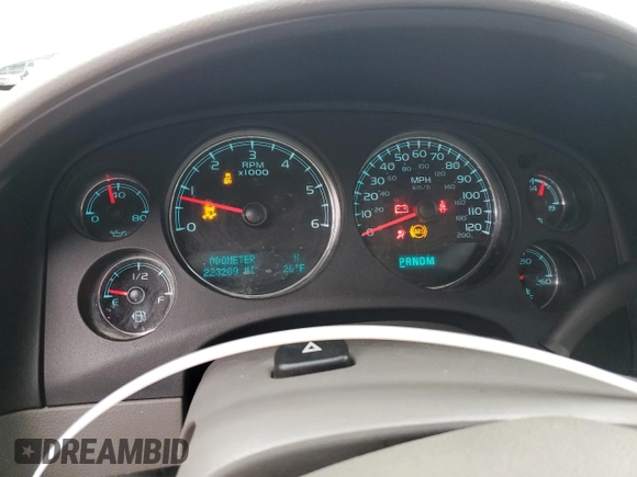 2014 GMC Yukon XL SLT with VIN 1GKS1KE07ER150544, listed as a Copart auction lot 88395425 with 223,209 mi miles and Salvage Title. Bid and sale history available at carsss.com. Image 9.