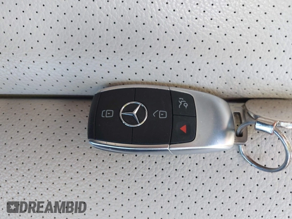 2019 Mercedes-Benz C 300 с VIN 55SWF8DB0KU311921, выставлен на аукционе IAAI как лот 41976737 с пробегом Не указан миль и . История ставок и продаж доступна на DreamBid. Изображение 11.