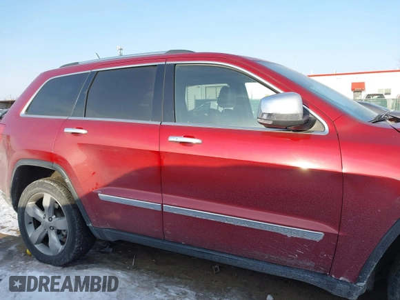 2013 Jeep Grand Cherokee Overland with VIN 1C4RJFCT3DC543862, listed as a IAAI auction lot 41370366 with 65,978 mi miles. Bid and sale history available at carsss.com. Image 13.