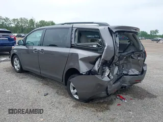 2014 Toyota Sienna LE AAS с VIN 5TDKK3DC8ES422689, выставлен на аукционе IAAI как лот 42306029 с пробегом 41 627 миль миль и . История ставок и продаж доступна на DreamBid. Изображение 3.