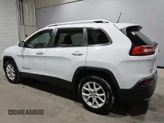 2016 Jeep Cherokee Latitude with VIN 1C4PJMCS2GW328057, listed as a Copart auction lot 51416355 with 117,740 mi miles and Clean Title. Bid and sale history available at carsss.com. Image 2.