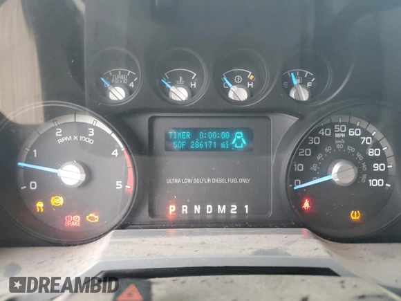2012 Ford F-250 XL with VIN 1FT7W2BT0CEA69911, listed as a Copart auction lot 61872635 with 286,171 mi miles and Salvage title. Bid and sale history available at DreamBid. Image 9.