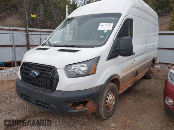 2023 Ford Transit Cargo with VIN 1FTBR2X8XPKB02099, listed as a IAAI auction lot 41576034 with 52,070 mi miles and . Bid and sale history available at DreamBid. Image 17.