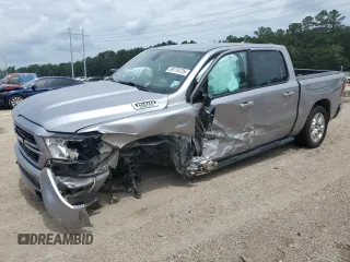 2020 Ram 1500 Big Horn z VIN 1C6SRFFT5LN364044, wystawiony jako Copart lot #59176725 z przebiegiem 139 546 mil mil oraz Szkoda całkowita • Salvage title. Historia ofert i sprzedaży dostępna na DreamBid. Obrazek 1.