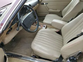 1988 Mercedes-Benz 560 SL with VIN WDBBA48D0JA088868, listed as a Copart auction lot 83309994 with 161,517 mi miles and Clean Title. Bid and sale history available at carsss.com. Image 7.