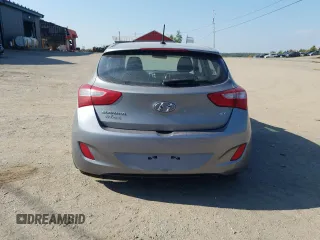 2015 Hyundai Elantra GT GL with VIN KMHD25LH2FU246037, listed as a Copart auction lot 71084404 with 137,573 mi miles and Salvage Title. Bid and sale history available at carsss.com. Image 6.