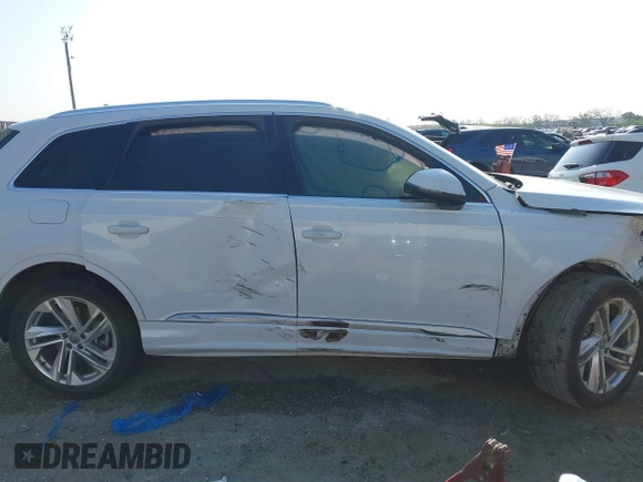 2020 Audi Q7 Premium with VIN WA1AXAF73LD007509, listed as a IAAI auction lot 42048929 with 73,948 mi miles and . Bid and sale history available at DreamBid. Image 12.