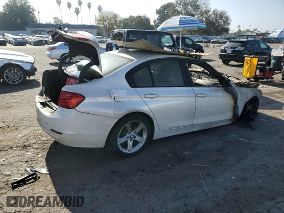 2013 BMW 3 Series 320i with VIN WBA3B1C50DK128766, listed as a Copart auction lot 86587114 with 0 mi miles and Salvage Title. Bid and sale history available at carsss.com. Image 3.