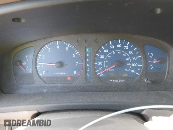 2002 Toyota Sienna LE with VIN 4T3ZF13C72U473555, listed as a IAAI auction lot 42426344 with 330,911 mi miles and . Bid and sale history available at DreamBid. Image 7.