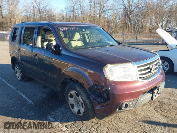2015 Honda Pilot LX with VIN 5FNYF4H29FB052414, listed as a IAAI auction lot 41087393 with Not Provided miles. Bid and sale history available at carsss.com. Image 1.