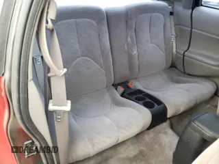 2001 Saturn SC with VIN 1G8ZY12701Z201761, listed as a Copart auction lot 76792804 with 85,352 mi miles and Salvage Title. Bid and sale history available at carsss.com. Image 10.