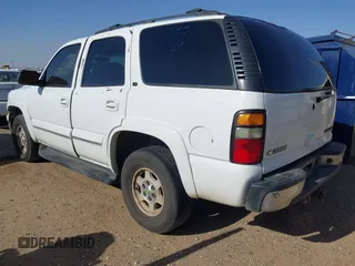 2004 Chevrolet Tahoe LT with VIN 1GNEC13Z74R322902, listed as a IAAI auction lot 41993964 with 258,526 mi miles. Bid and sale history available at carsss.com. Image 3.