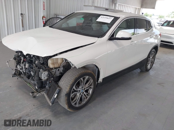 2022 BMW X2 sDrive28i z VIN WBXYH9C08N5U29086, wystawiony jako IAAI lot #42119627 z przebiegiem 76 364 mil mil oraz . Historia ofert i sprzedaży dostępna na DreamBid. Obrazek 2.