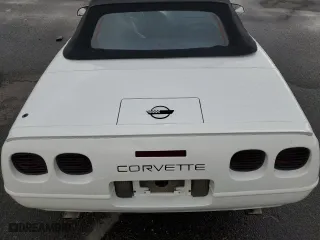 1995 Chevrolet Corvette with VIN 1G1YY32P3S5118646, listed as a Copart auction lot 81766814 with 125,521 mi miles and Salvage Title. Bid and sale history available at carsss.com. Image 10.