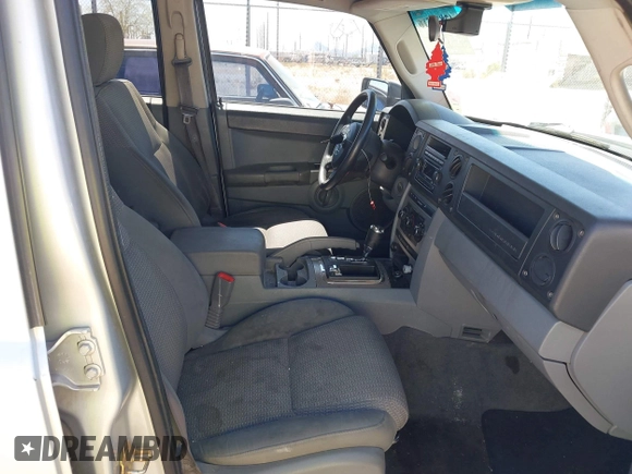 2007 Jeep Commander Sport with VIN 1J8HG48N77C547242, listed as a IAAI auction lot 42820516 with 161,214 mi miles and . Bid and sale history available at DreamBid. Image 5.
