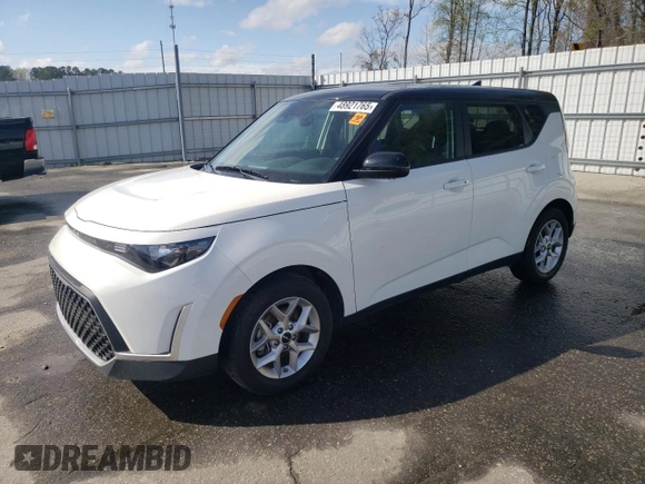 2024 Kia Soul S with VIN KNDJ23AU9R7231615, listed as a Copart auction lot 48921765 with 21,877 mi miles and Salvage title. Bid and sale history available at DreamBid. Image 1.