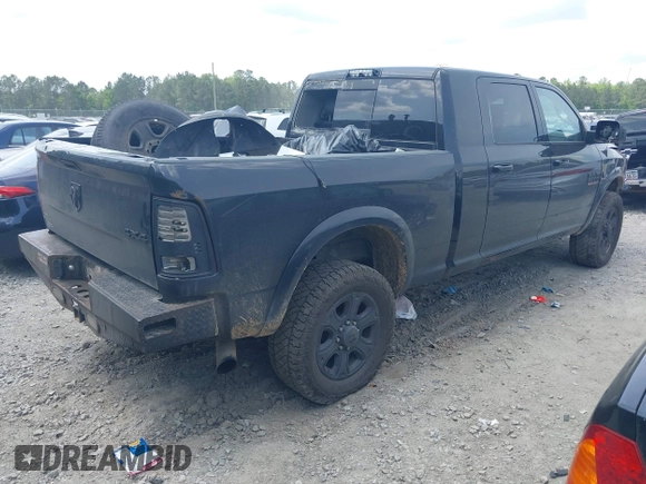 2018 Ram 2500 Laramie with VIN 3C6UR5NLXJG256688, listed as a IAAI auction lot 42168537 with 214,596 mi miles and . Bid and sale history available at DreamBid. Image 4.