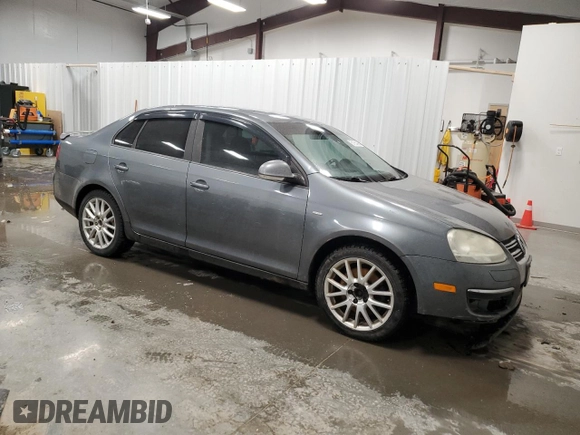 2008 Volkswagen Jetta Wolfsburg Edition с VIN 3VWRJ71K58M135333, выставлен на аукционе Copart как лот 51854095 с пробегом 185 327 миль миль и Списание • Salvage title. История ставок и продаж доступна на DreamBid. Изображение 4.