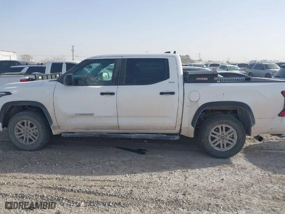 2024 Toyota Tundra 4WD SR5 with VIN 5TFLA5DB6RX149343, listed as a IAAI auction lot 41643727 with 65,015 mi miles. Bid and sale history available at carsss.com. Image 14.