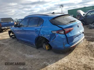 2018 Alfa Romeo Stelvio Ti Sport z VIN ZASFAKNN3J7B98256, wystawiony jako Copart lot #87103094 z przebiegiem 69 666 mil mil oraz Szkoda całkowita • Salvage title. Historia ofert i sprzedaży dostępna na DreamBid. Obrazek 2.