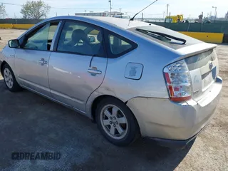 2007 Toyota Prius with VIN JTDKB20U173248185, listed as a IAAI auction lot 42021752 with 407,347 mi miles. Bid and sale history available at carsss.com. Image 3.