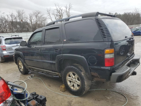 2005 Chevrolet Tahoe Z71 with VIN 1GNEK13T45R102018, listed as a Copart auction lot 45592215 with 246,026 mi miles and Non Repairable. Bid and sale history available at carsss.com. Image 2.