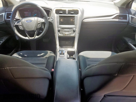 2018 Ford Fusion SE z VIN 3FA6P0HD5JR252718, wystawiony jako Copart lot #60549335 z przebiegiem 120 807 mil mil oraz Czysty tytuł • Clean title. Historia ofert i sprzedaży dostępna na DreamBid. Obrazek 8.