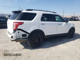 2015 Ford Utility Police Interceptor with VIN 1FM5K8AR7FGB75496, listed as a Copart auction lot 45770905 with 59,846 mi miles and Clean Title. Bid and sale history available at carsss.com. Image 3.