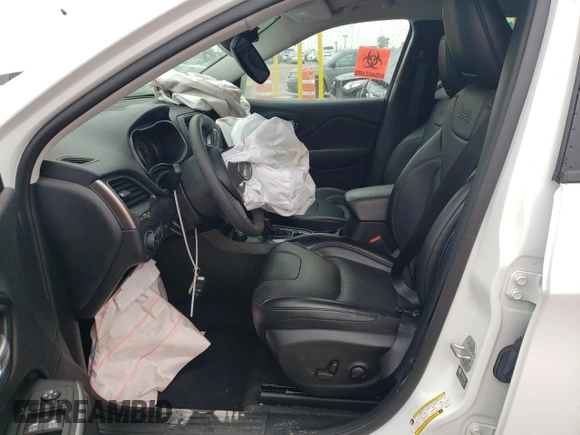 2022 Jeep Cherokee Latitude Lux with VIN 1C4PJMMX2ND549970, listed as a Copart auction lot 58895375 with Not provided miles and Salvage title. Bid and sale history available at DreamBid. Image 7.