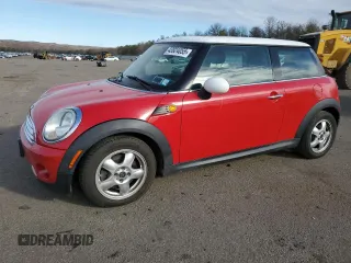 2009 MINI Cooper Hardtop with VIN WMWMF33589TW70235, listed as a Copart auction lot 43924055 with 87,192 mi miles and Clean Title. Bid and sale history available at carsss.com. Image 1.