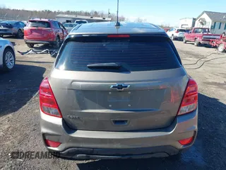 2021 Chevrolet Trax LS with VIN KL7CJKSB7MB306172, listed as a IAAI auction lot 41663054 with 108,241 mi miles. Bid and sale history available at carsss.com. Image 16.