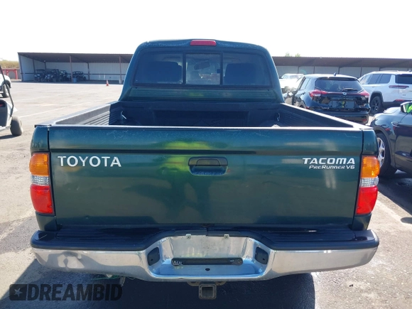 2003 Toyota Tacoma PreRunner с VIN 5TEGN92NX3Z208629, выставлен на аукционе IAAI как лот 42149264 с пробегом Не указан миль и . История ставок и продаж доступна на DreamBid. Изображение 16.