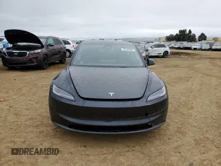 2025 Tesla Model 3 Long Range with VIN 5YJ3E1EA8SF920713, listed as a Copart auction lot 45182445 with 517 mi miles and Salvage title. Bid and sale history available at DreamBid. Image 5.