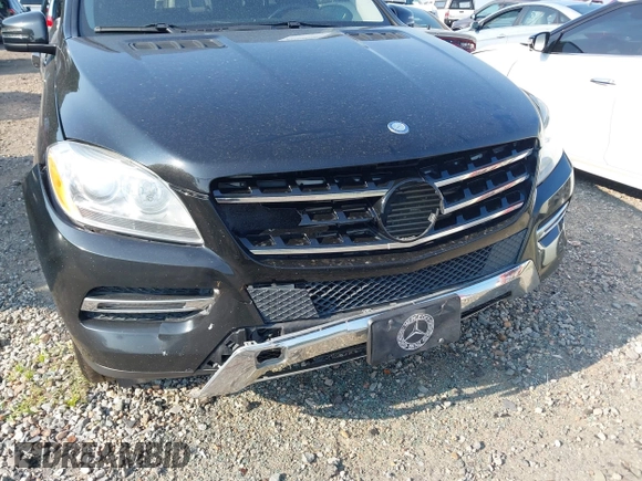 2014 Mercedes-Benz M 350 with VIN 4JGDA2EB8EA432840, listed as a IAAI auction lot 42606950 with 184,364 mi miles and . Bid and sale history available at DreamBid. Image 6.
