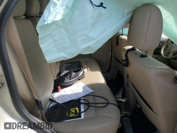 2011 Ford Escape Limited с VIN 1FMCU0EG2BKB19100, выставлен на аукционе Copart как лот 58410295 с пробегом Не указан миль и Списание • Salvage title. История ставок и продаж доступна на DreamBid. Изображение 11.