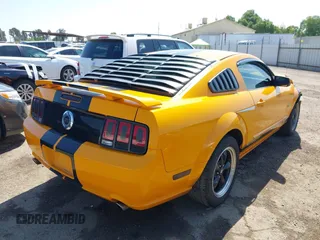 2007 Ford Mustang GT Deluxe with VIN 1ZVFT82H375255531, listed as a IAAI auction lot 42159077 with 158,223 mi miles. Bid and sale history available at carsss.com. Image 4.