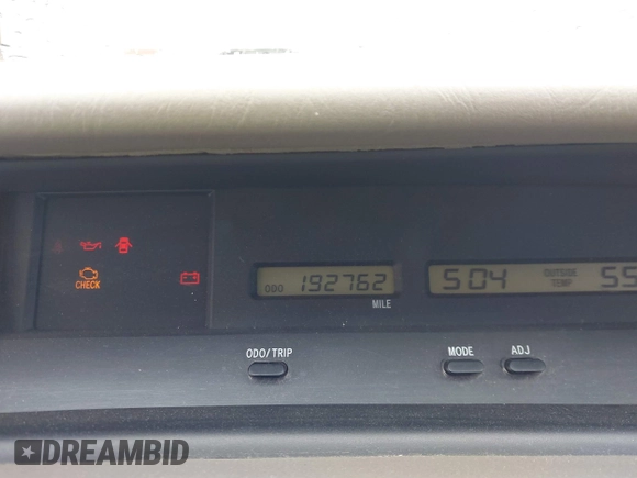 2001 Toyota Avalon XL with VIN 4T1BF28B31U158301, listed as a IAAI auction lot 41748763 with 192,762 mi miles and . Bid and sale history available at DreamBid. Image 7.