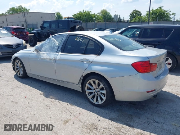 2014 BMW 3 Series 328i xDrive with VIN WBA3B5C52EP540568, listed as a IAAI auction lot 42646651 with 279,879 mi miles and . Bid and sale history available at DreamBid. Image 3.