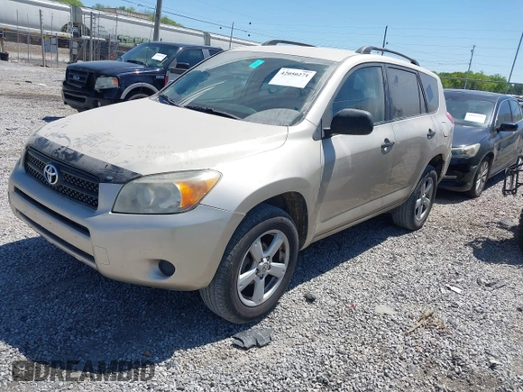2008 Toyota RAV4 with VIN JTMBD33V886076628, listed as a IAAI auction lot 42050271 with 139,675 mi miles. Bid and sale history available at carsss.com. Image 2.